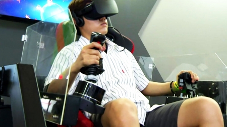 VR 수술부터 군사 훈련까지…진화하는 가상현실