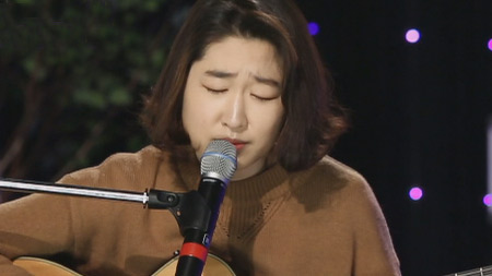 울림을 주는 목소리, 싱어송라이터 강아솔